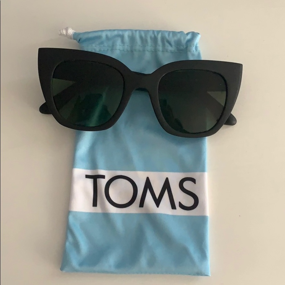 TOMS sunglasses